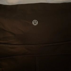 Lululemon in movement 2.5” shorts